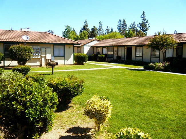 Foto del edificio - 3276 Denver Ave