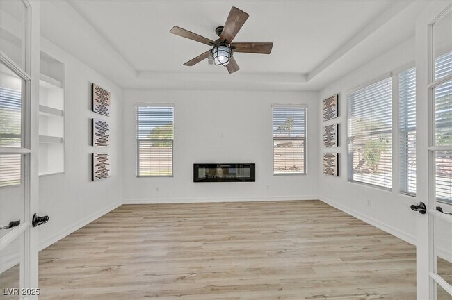 Building Photo - 7221 Sandy Plains Ave