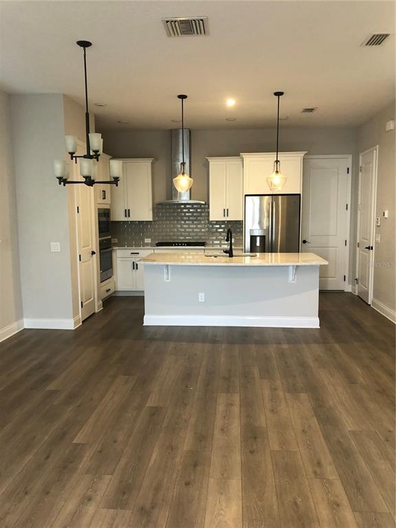 Foto del edificio - 794 Candlebrush Ln