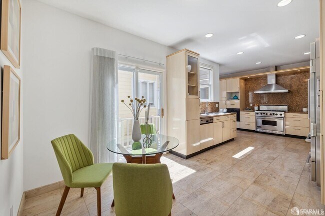 Building Photo - 3627 Broderick St