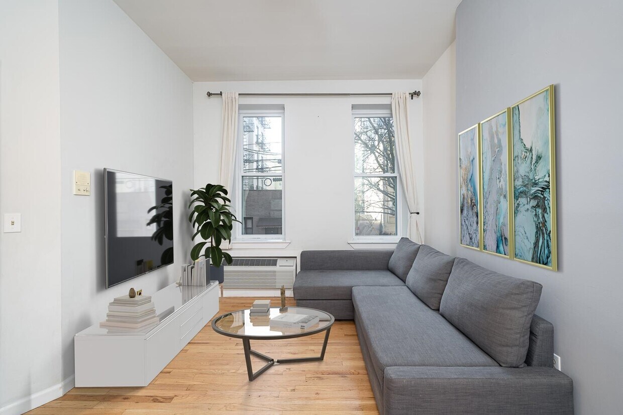 Foto principal - 310 9th St