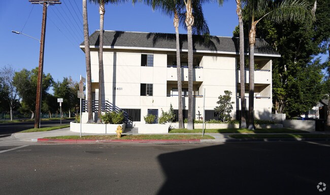 Building - Carpenter Village