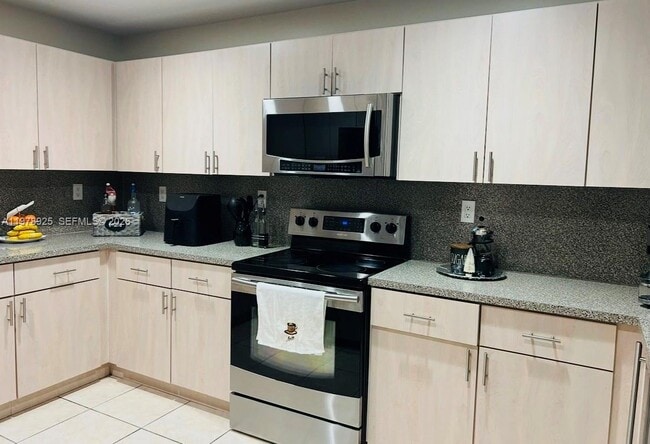 Foto del edificio - 16390 SW 46th Terrace