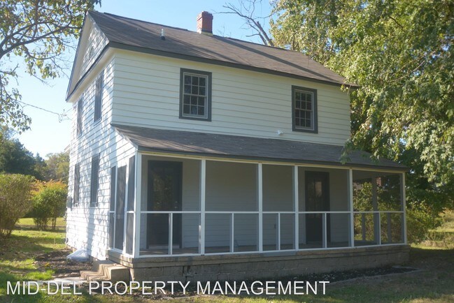 Foto del edificio - 4677 Summit Bridge Rd