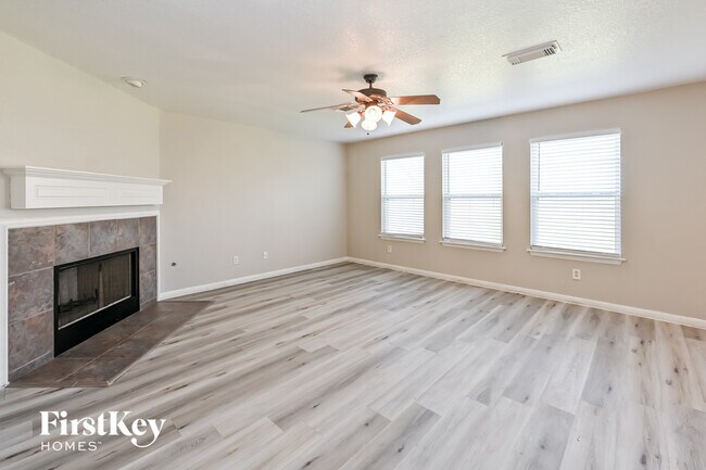 Building Photo - 25106 Twister Tr