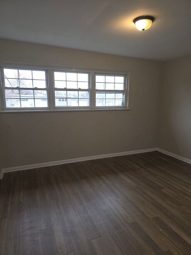 Foto del edificio - End Unit Townhouse