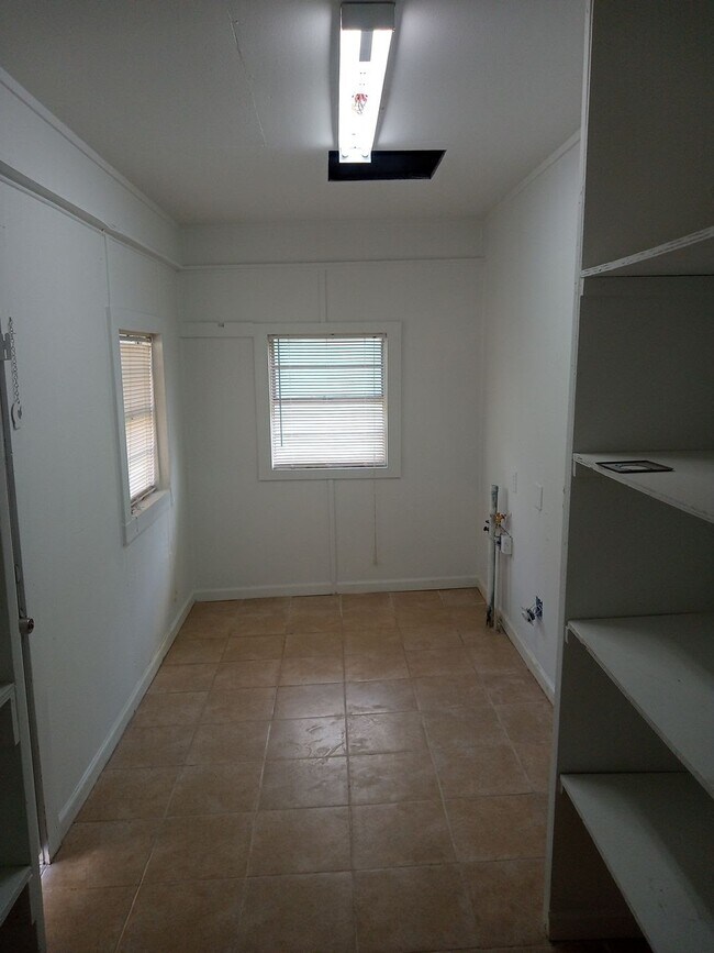 Foto del edificio - 275 Adams St