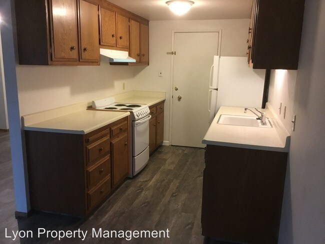 Foto del edificio - 702-704 Villanova Dr