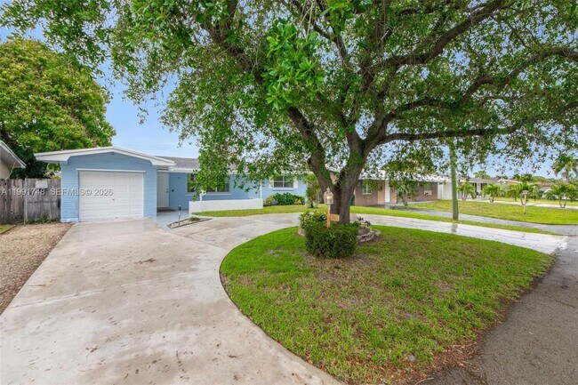 Foto del edificio - 7811 NW 10th St