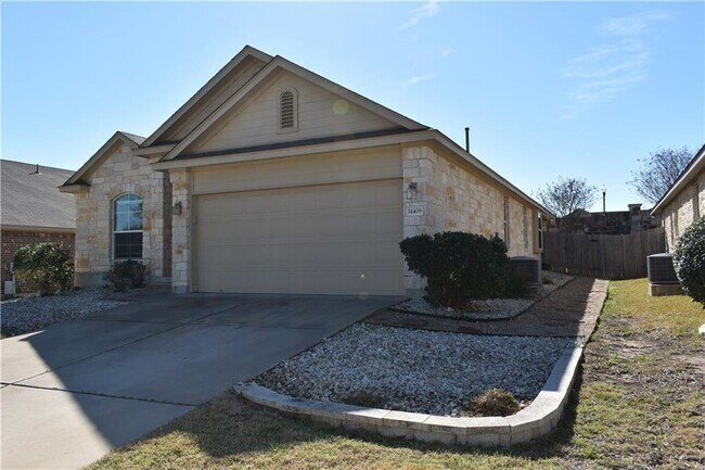 Foto del edificio - 14409 Rountree Ranch Ln