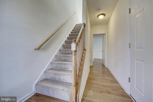 Foto del edificio - 40 Mustang Dr