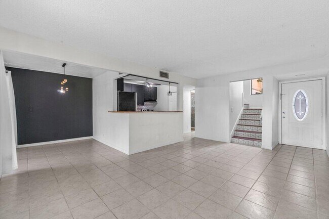 Foto del edificio - 1149 NW 13th St