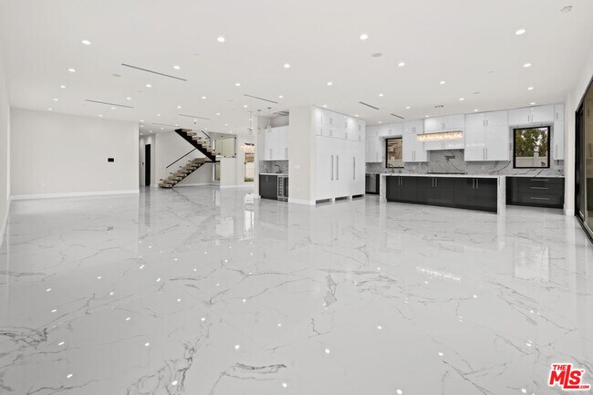 Foto del edificio - 1439 Edris Dr