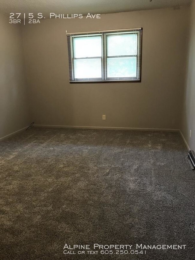 Building Photo - 3 bedroom in Sioux Falls SD 57105