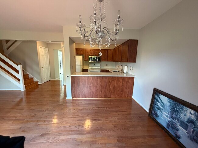 Foto del edificio - 727 Jacques Cir