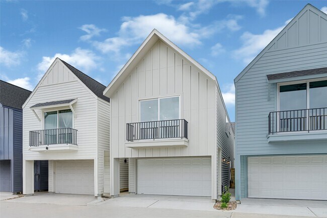 Foto del edificio - 4606 Crown Grove Ln