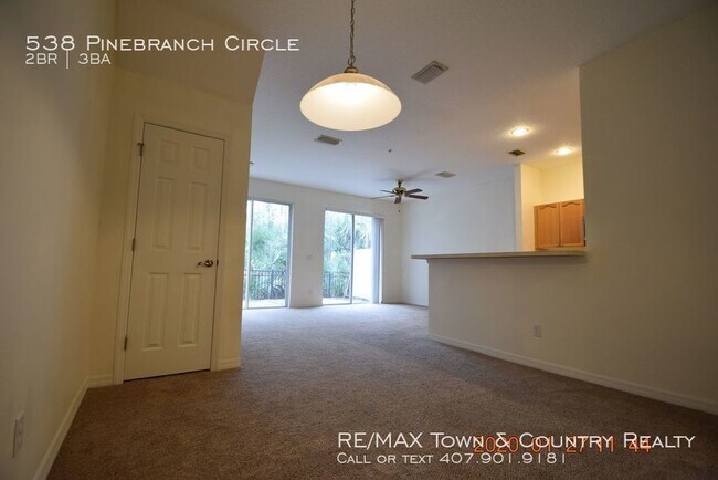 Building Photo - Winter Springs Rental Townhome