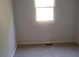 Building Photo - 6481 Heritage Hill Dr