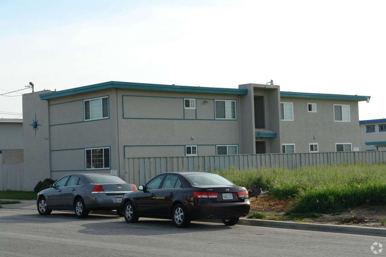 Building Photo - 6564 Clark Ave