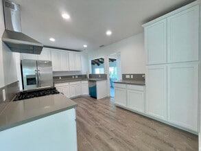 Building Photo - 5960 Amarillo Ave