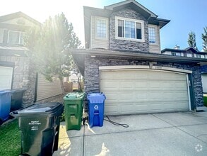 Building Photo - 1005 Panorama Hills Dr NW