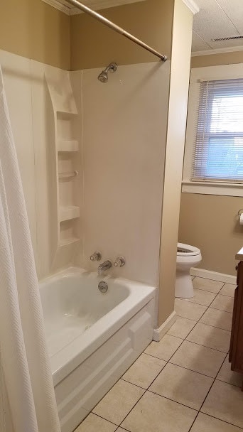 Bathroom - 103 W 12th St