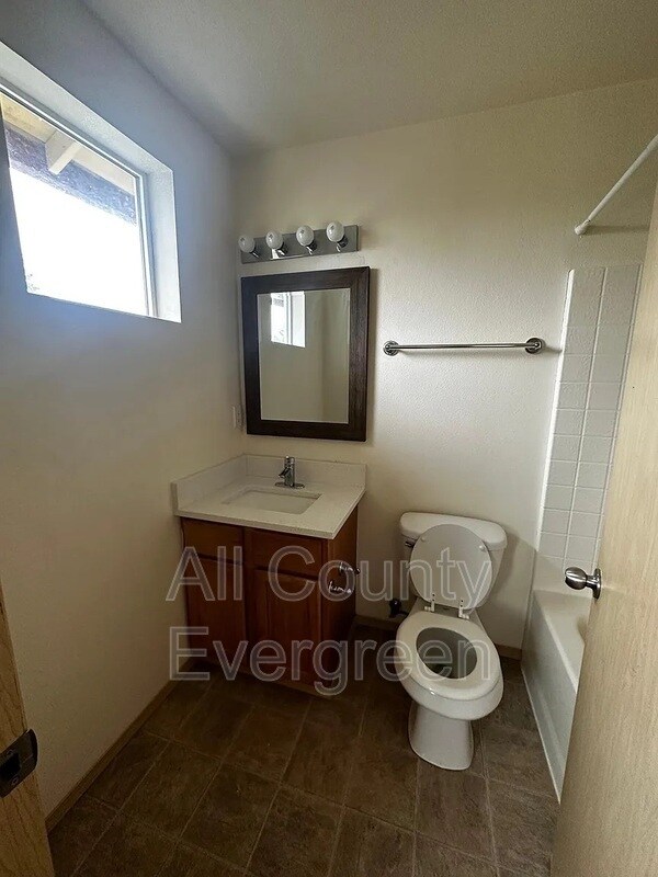 Foto del edificio - 3110 S 43rd St