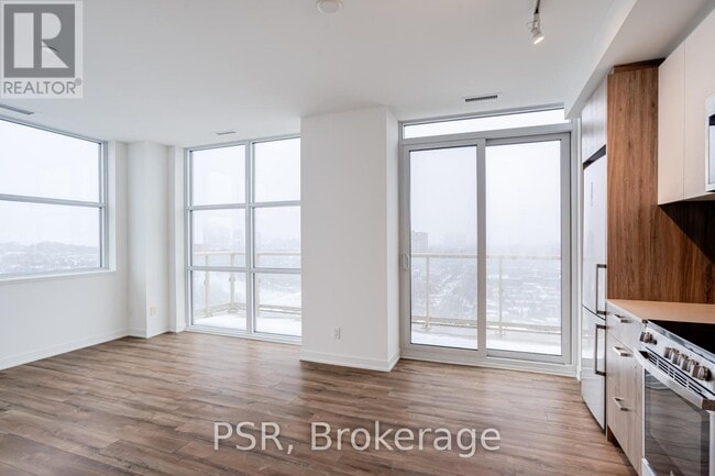 Building Photo - 1787 St Clair Ave W