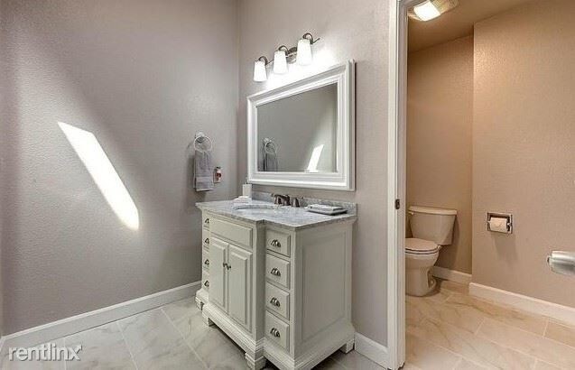 Building Photo - 2 br, 2 bath Apartment - 38284 Redwood Ter