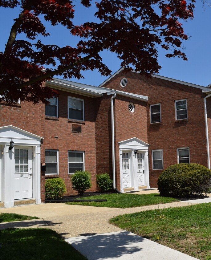 Tremaine Place Apartments in Bala Cynwyd, PA