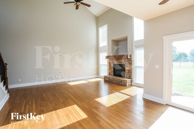 Building Photo - 4520 N 108th St