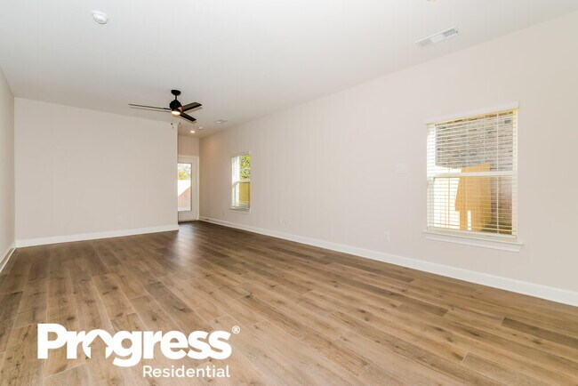 Building Photo - 1215 Butler Ave