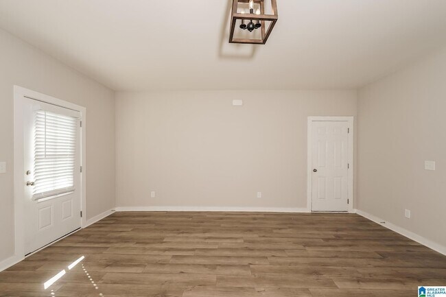 Foto del edificio - 142 Kings Wy