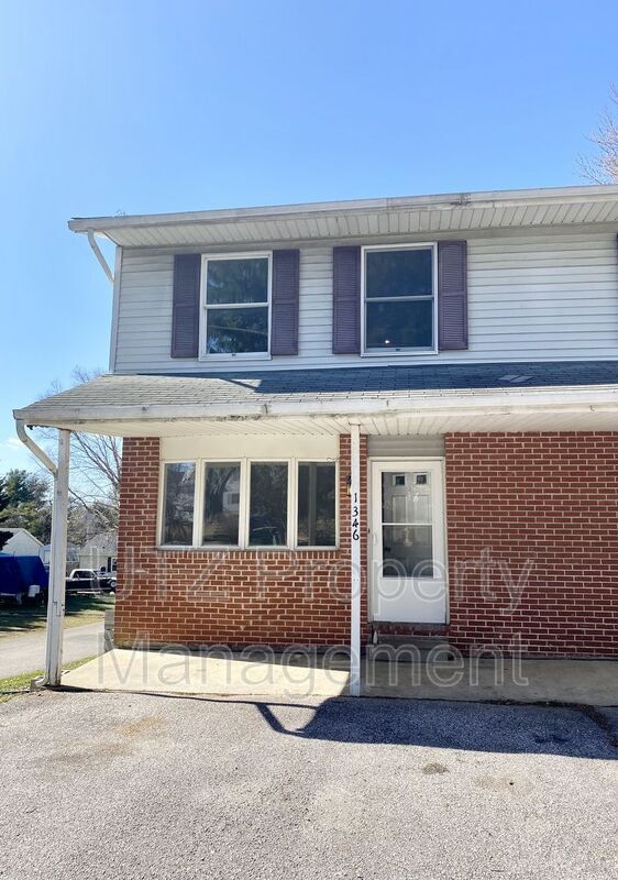 1346 West St, Hampstead, MD 21074 Townhome Rentals in Hampstead MD