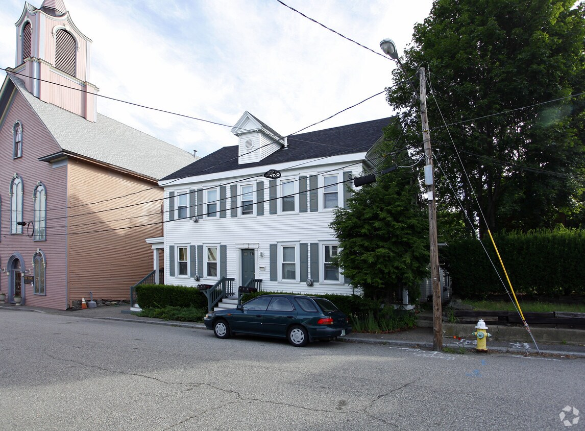 Primary Photo - 31 Pearl St