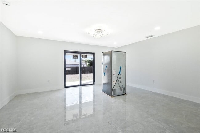 Foto del edificio - 3411 27th St SW