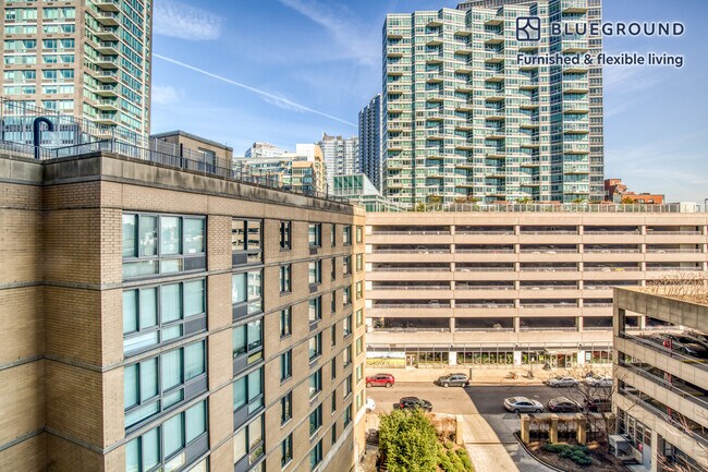 Foto del edificio - 4-75-75 48th Ave