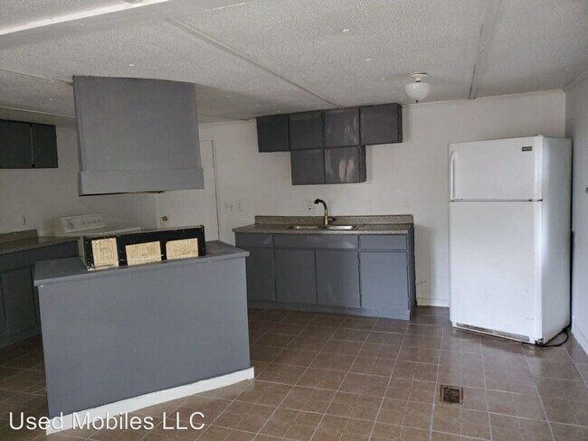 Building Photo - 5 br, 3 bath House - 1049 Kojains Place