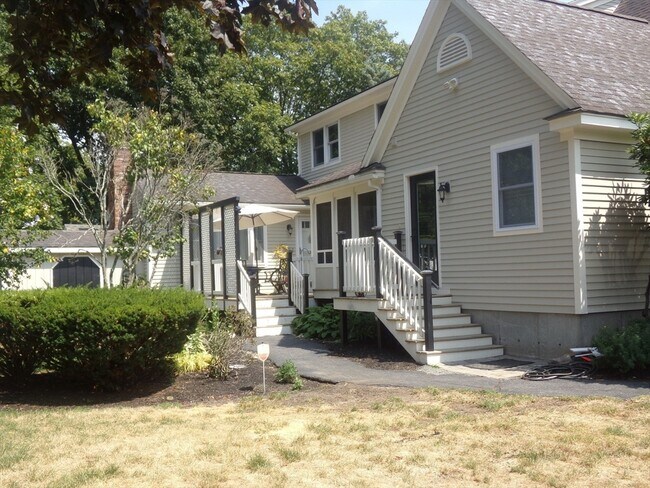 Foto del edificio - 162 Middlesex Ave
