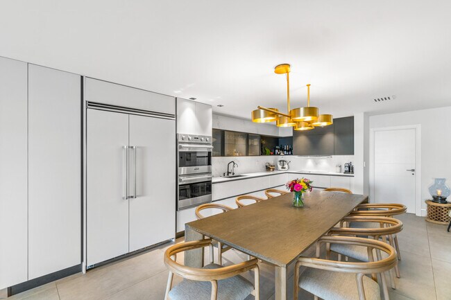 Building Photo - 1037 Boca Cove Ln