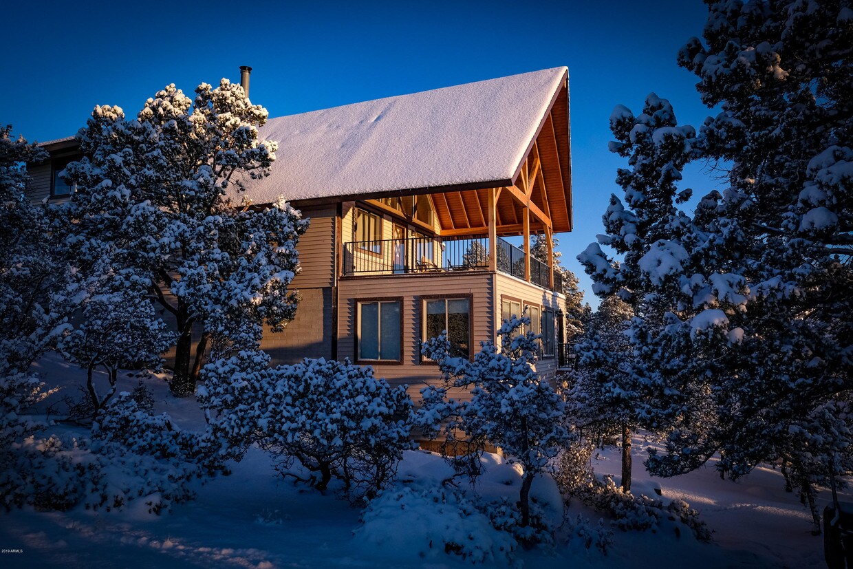 Foto principal - 5353 W Whispering Pines Rd