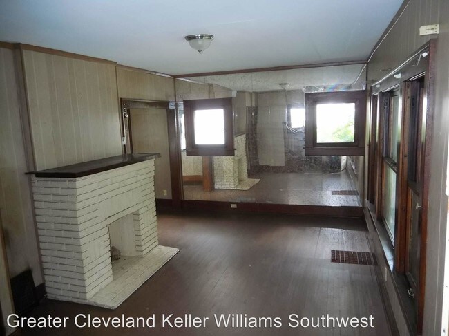 Building Photo - 3 br, 1 bath House - 757 Noah Avenue