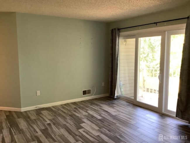 Building Photo - 336 Wimbeldon Ct