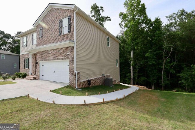 Building Photo - 2105 Jessica Way