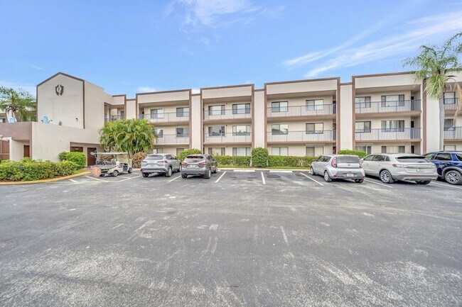 Foto del edificio - 9485 N Belfort Cir