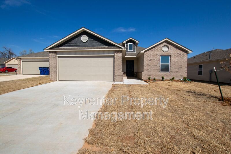 2028 Carrol St, Chickasha, OK 73018 House Rental in Chickasha, OK