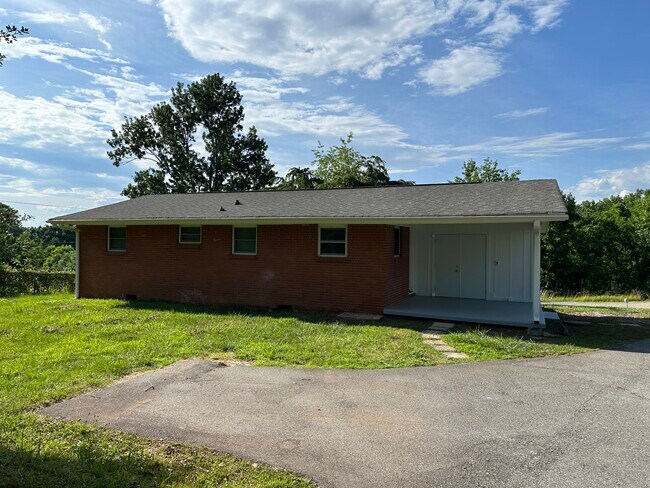 Back of the house - 33 Oakley Dogwood Dr