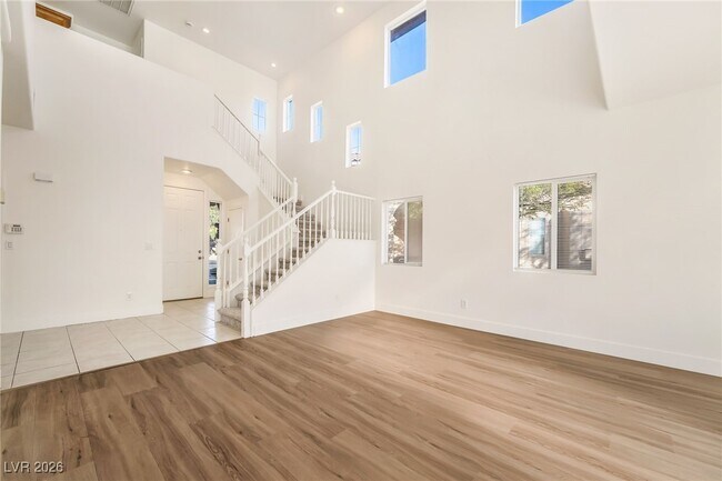 Foto del edificio - 10226 Wolf Pack Ln