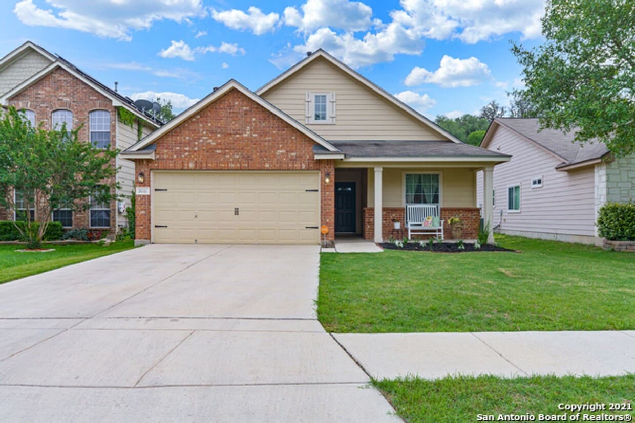 Foto principal - 9010 Hilltop Crossing Dr