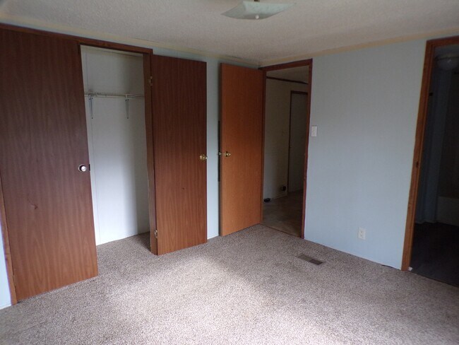 Foto del edificio - 320 Co Rd 135